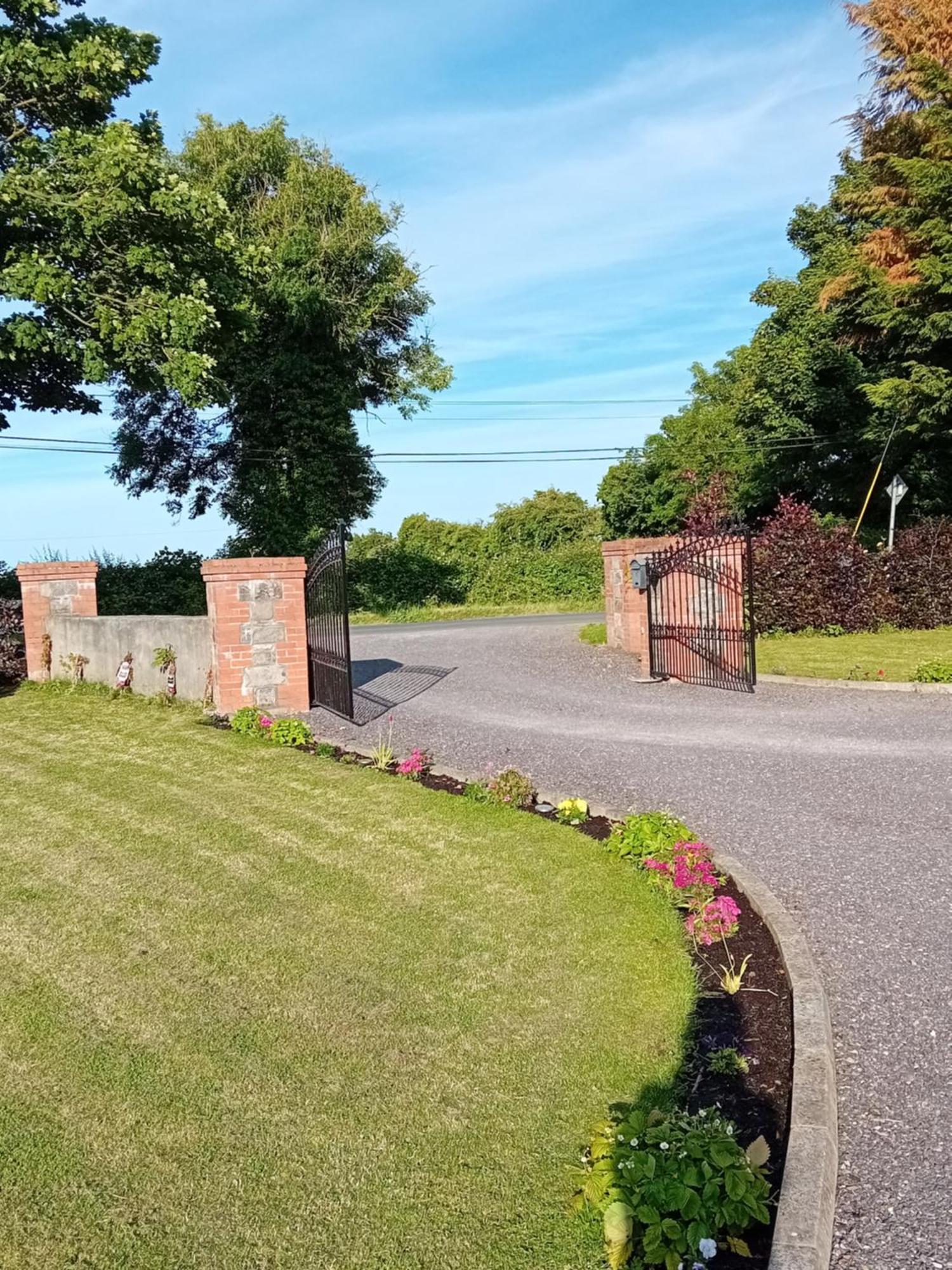 White Quarry House Apartamento Navan Exterior foto